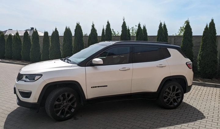 Jeep Compass cena 110000 przebieg: 55555, rok produkcji 2019 z Łódź małe 121